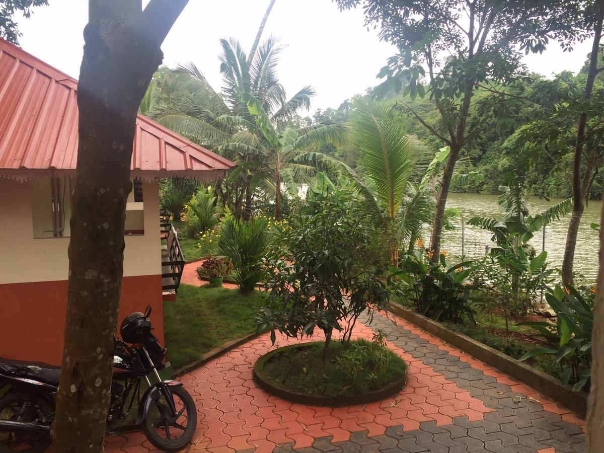 Kandamath Heritage Resort Kolattupuzha Exterior photo